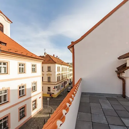Downtown Royal Apartments Ceske Budejovice Exterior photo