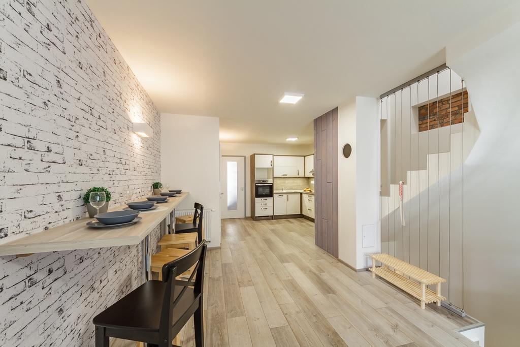 Downtown Royal Apartment *